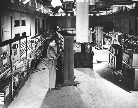 ENIAC : Electronic Numerical Integrator and Analogical Calculator